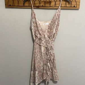 Vestique snakeskin print wrap dress size medium